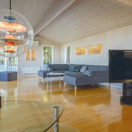 Two-Bedroom Holiday Home In Aabenraa